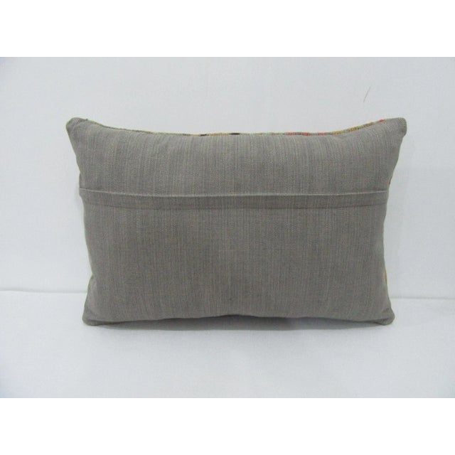 Mid-Century Modern Kilim Pillow Cover For Sale - Image 3 of 4