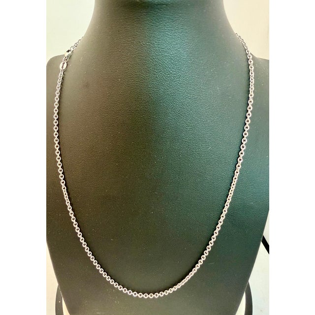 Metal Diamond-Cut Cable Chain Necklace - Platinum - 18 Inch, 10 Gm For Sale - Image 7 of 8