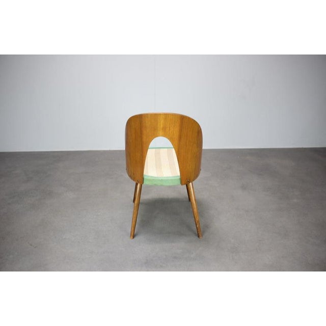 Chair by Antonín Šuman for Tatra Nábytok, Former Czechoslovakia, 1960 For Sale - Image 4 of 8