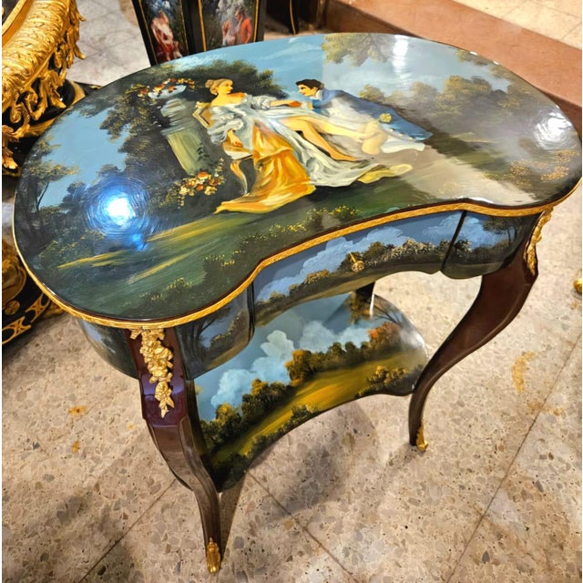 French Hand-Painted French Louis XV Side Table With Romantic Scenic Artwork, Gold Leaf & Bronze Mounts For Sale - Image 3 of 3