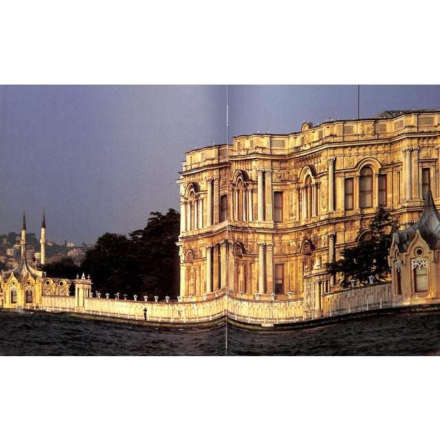 Paper "Splendors of Istanbul Houses and Palaces Along the Bosporus" 1993 Hellier, Chris Venturi, Francesco For Sale - Image 7 of 10