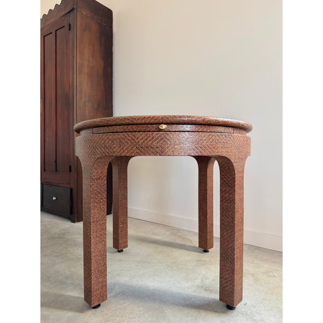 1980s Harrison Van Horn Round Game Table Lacquered Raffia Sliding Shelf 1980s Glamour For Sale - Image 5 of 13