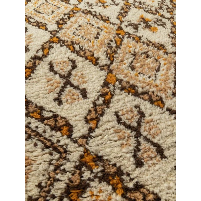 Beige Vintage Berber Rug, 1960s For Sale - Image 8 of 9