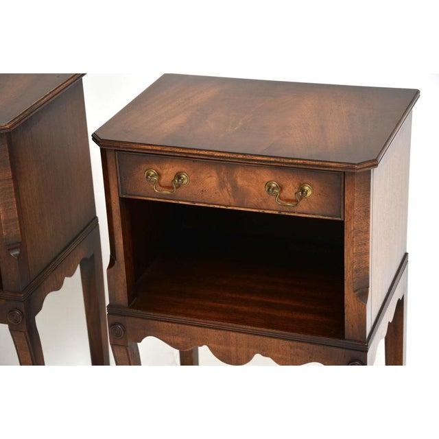 Brown Vintage Georgian Style Bedside Tables, 1950, Set of 2 For Sale - Image 8 of 10