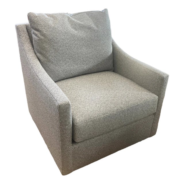 Ruby Modern Swivel Lounge Chair For Sale