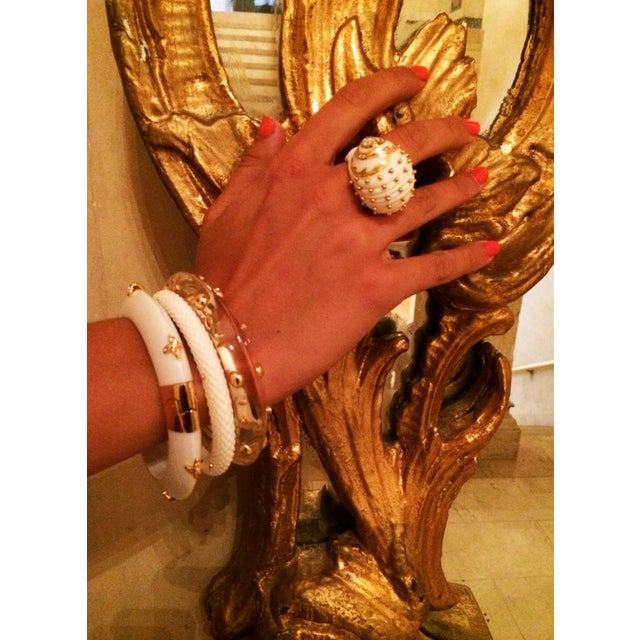 White Miriam Salat Jungle backlit Resin Slip On 70s style Bangle For Sale - Image 8 of 18