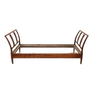 Antique Early 19th Century Single Bed in Cherry Wood For Sale