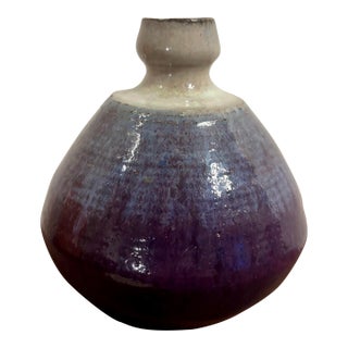 Vintage Mid-Century Modern Signed American Studio Pottery Bud Vase For Sale