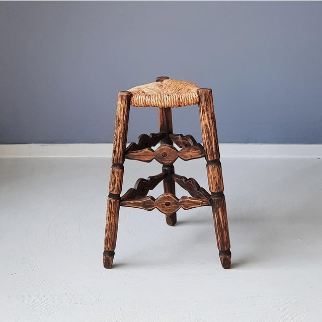 Rustic French Tripod Wood and Rush Stool, 1950s For Sale - Image 3 of 7