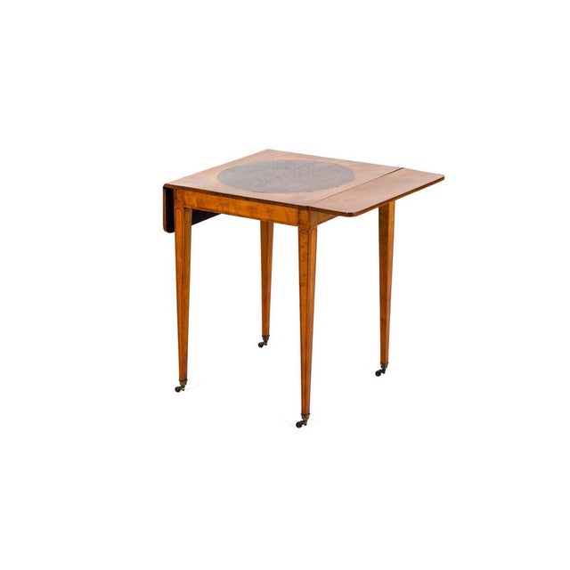 Brown Pembroke Table in Satinwood For Sale - Image 8 of 17
