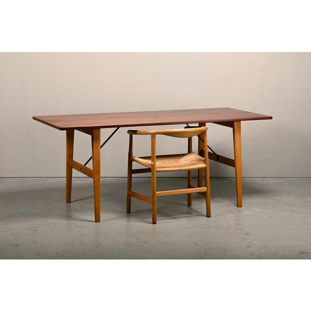 Vintage Hunting Table in Teak and Oak by Børge Mogensen for Søborg Møbelfabrik, 1950s For Sale - Image 9 of 18