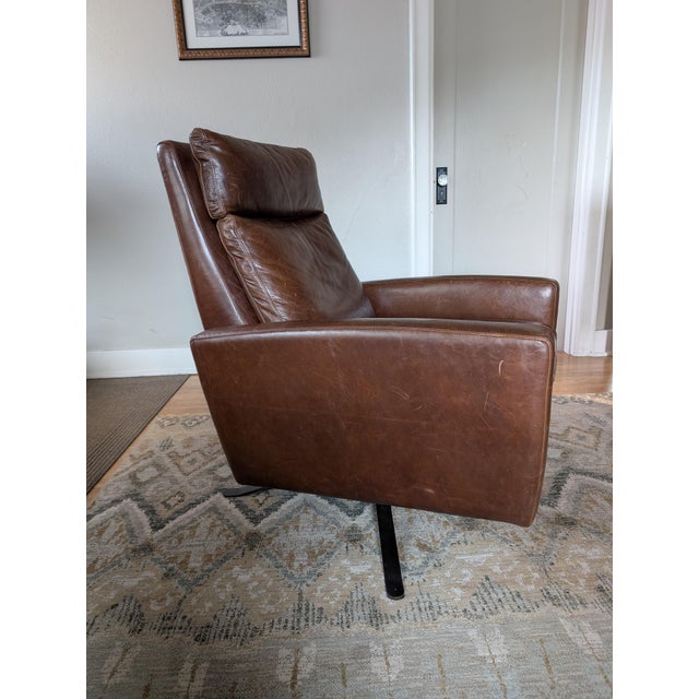 Brown Set of 2 American Leather Recliners For Sale - Image 8 of 13