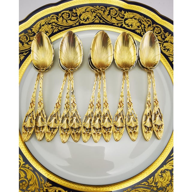 Art Nouveau Silver-Gilt Tea Service with Openwork Floral Decoration by P. Canaux, 1890s, Set of 14 For Sale - Image 3 of 18