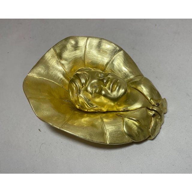 1920s Share Antique Figural Gilt Brass Bronze American Boy With Hat Writing Inkwell Jar For Sale - Image 5 of 12