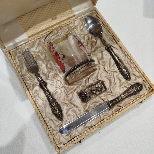 19th Century Silver Set of Cutlery (Fork, Knife, Spoon, Napkin Ring and Cup). 172 grams. Height: 8.27 in (21 cm) Width:...