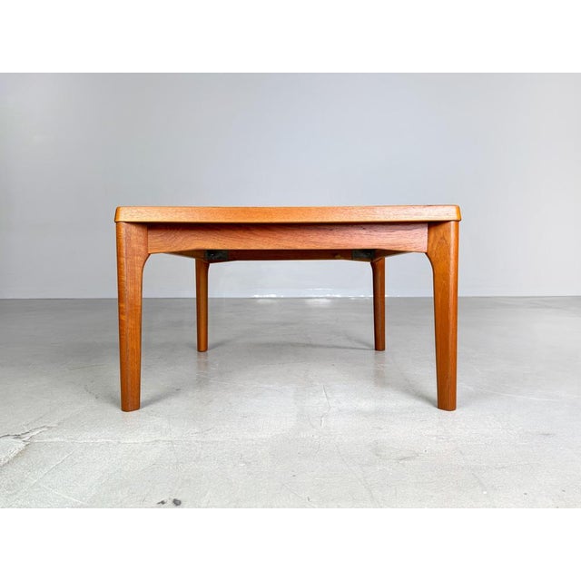 1960s Mid-Century Coffee Table in Teak by Henning Kjaernulf for Velje Stolefabrik, 1960s For Sale - Image 5 of 10