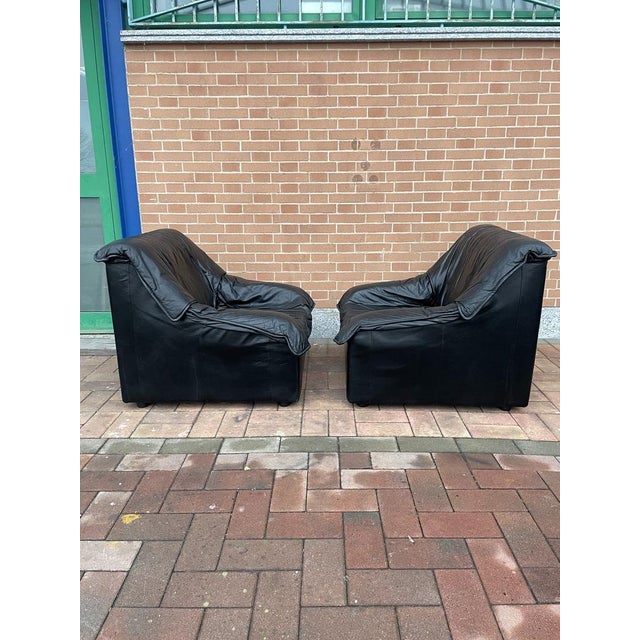 Set of Armchairs in Black Leather, Italy, 1980s For Sale - Image 6 of 18
