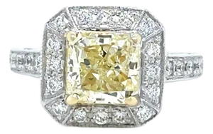 DCLA 18ct White Gold Fancy Yellow Diamond Engagement Ring 2.53ct