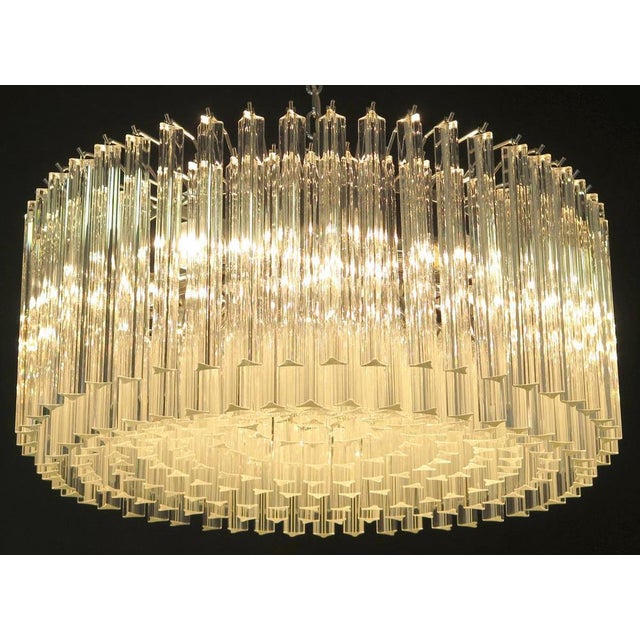 Mid-Century Italian Triedri Chandeliers in Murano Glass, Set of 2 For Sale - Image 17 of 18