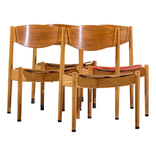 Jens Risom General Purpose Mid Century Walnut Dining Chair - Set of 4 For Sale