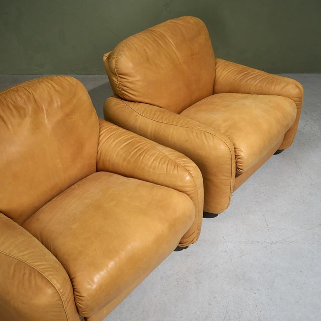 Piumotto Armchairs in Cognac Leather by Arrigo Arrighi for Busnelli, Italy, 1970s, Set of 2 For Sale - Image 10 of 12