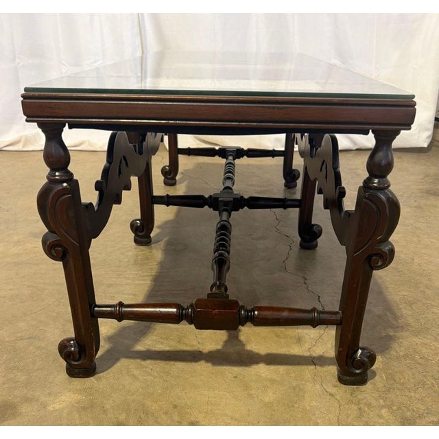 Baroque Antique Spanish Baroque Style Mahogany Vitrine Display Coffee Table For Sale - Image 3 of 10