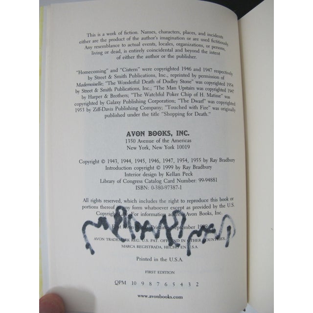 Ray Bradbury Signed Avon 1999 1st Edition the October Country Book For Sale - Image 4 of 5