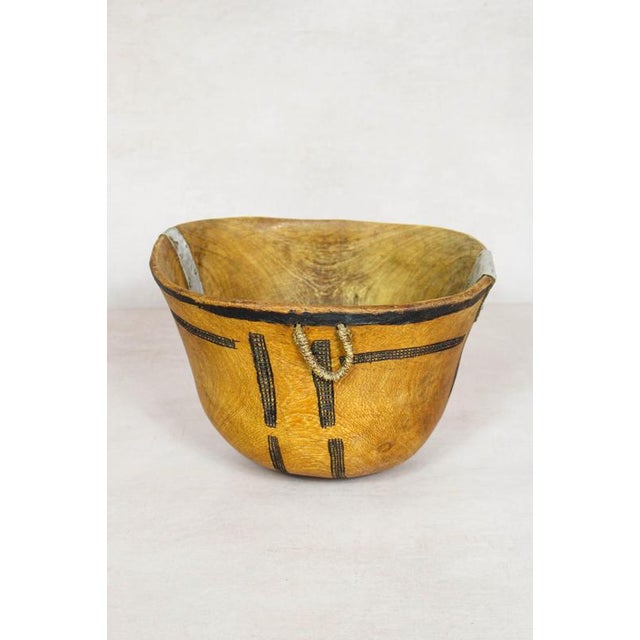 Turkana Bowl in Handcarved Wood For Sale - Image 5 of 5
