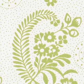 Schumacher Millicent Wallpaper in Leaf For Sale