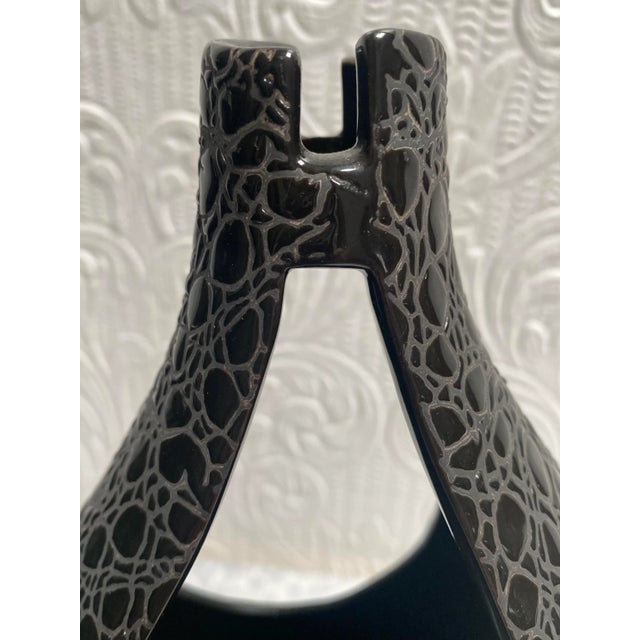 1960s Mid Century Modern Black Vase For Sale - Image 9 of 11
