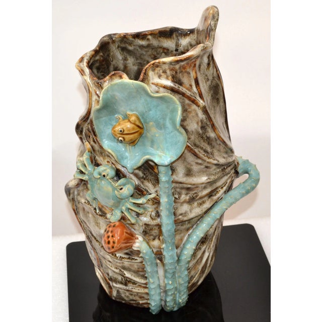 Tall Vase Mid-Century Modern Glazed Earthenware Frog & Crab Nautical Motif 1970 For Sale - Image 12 of 13
