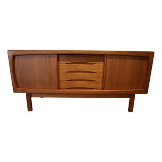 Sideboard in Teak by H. P. Hansen and Burchardt Nielsen for Dyrlund, 1960s For Sale