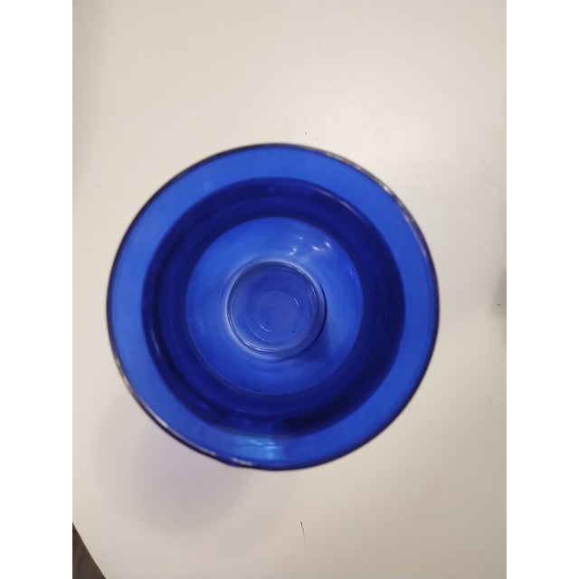 Vintage Anchor Hocking Glass Cobalt Blue Flared Urn Style Flower Vase For Sale In Columbus, GA - Image 6 of 7