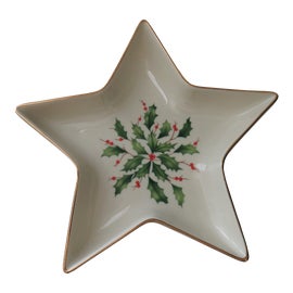 Example of Lenox Holiday Decor