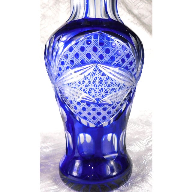 Traditional Pair of Two Blue Cut to Clear Vases For Sale - Image 3 of 7