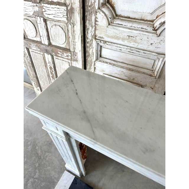 Small Carrara Marble Fireplace, 1900s For Sale - Image 10 of 14