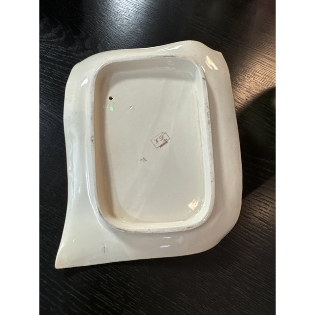 Very good condition but note a hair on the cap, perfectly solid This piece has an attribution mark, I am sure that it is...