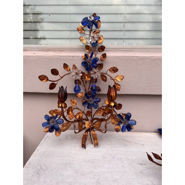 Large Mid-Century Pair of Tole & Crystal Leaves and Flowers Sconces For Sale In Austin - Image 6 of 8