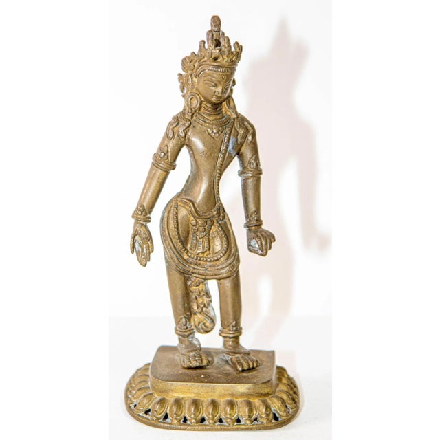 Tibetan Buddhist Deity Avalokiteshvara Bodhisattva Cast Bronze Sculpture For Sale In Palm Springs - Image 6 of 13