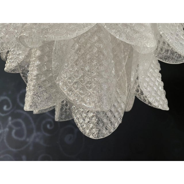 1970s Vintage Italian Murano Glass Chandelier with 41 Rondini Glass Petals, 1980s For Sale - Image 5 of 18