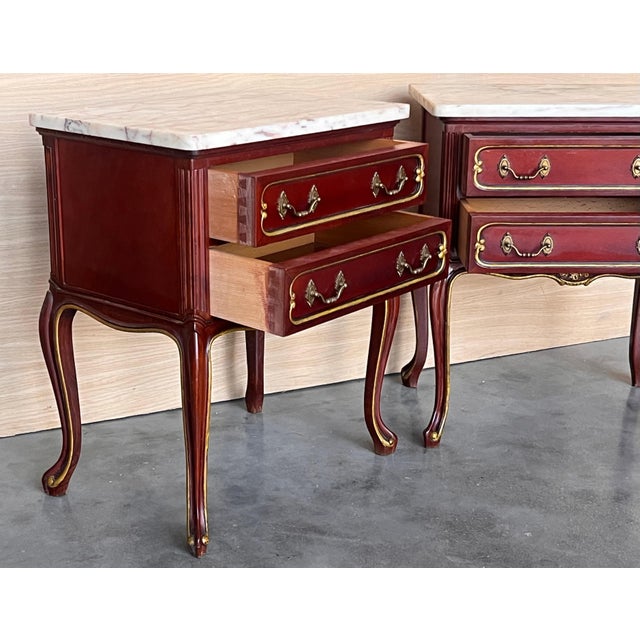 This pair of beautifully designed nightstands in the style of Louis XV are not only pretty but also practical. The size of...