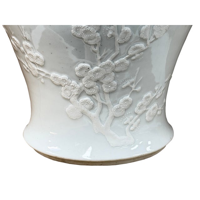 White Monochrome Round Relief Floral Motif Ceramic General Temple Jar For Sale - Image 9 of 14