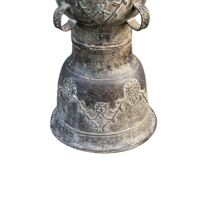 1900 - 1909 Antique Flores Moko Drum Pedestal Bronze With Natural Patina For Sale - Image 5 of 10