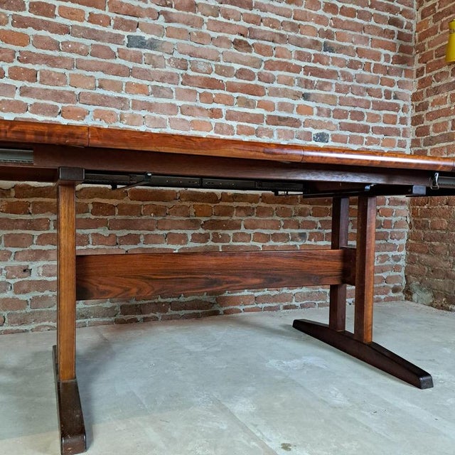 Vintage Danish Extendable Rosewood Dining Table, 1960 For Sale - Image 5 of 6