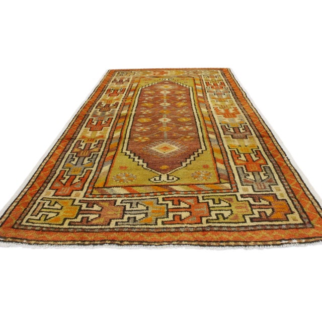 Tribal Vintage Turkish Oushak Throw Rug - 02'11 X 05'06 For Sale - Image 3 of 5