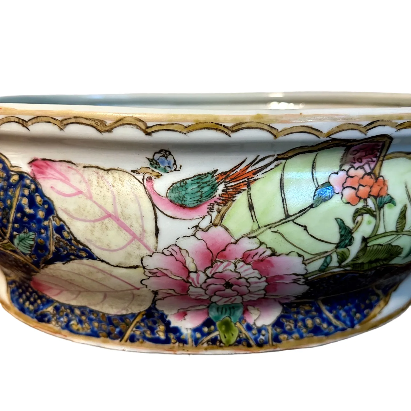 tobacco leaf foot bath Antique 19th Century Chinese Canton Ware Qianlong Tobacco Leaf Porcelain  Foot Bath