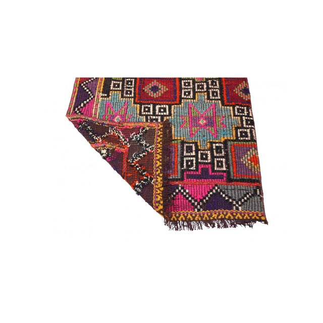 1960s Vintage Embroidered Turkish Kilim Rug - 2`8″ X 4`1″ Ft For Sale - Image 5 of 6