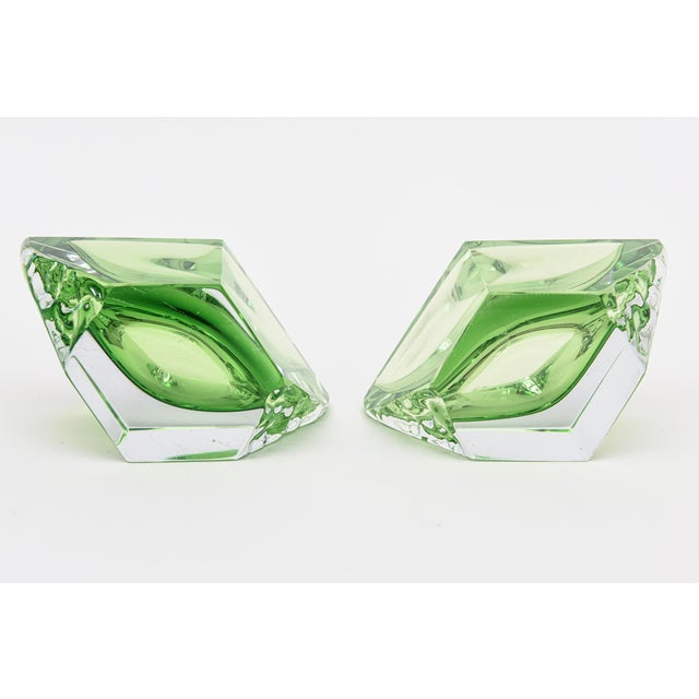 Vintage Murano Alessandro Mandruzzato Paddled Glass Sculptural Bows in Light Kelly Green, 1970's For Sale - Image 12 of 12