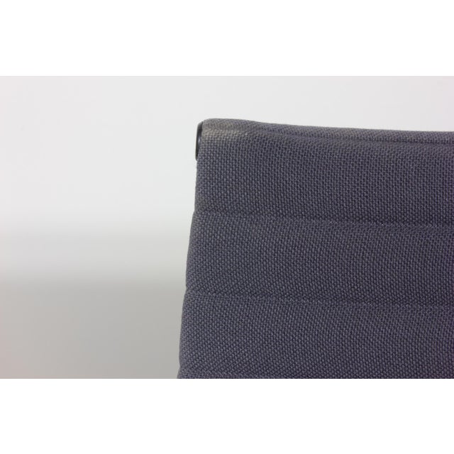 EA109 Office Chairs in Blue Grey Fabric by Charles and Ray Eames for Herman Miller, 1980s, Set of 6 For Sale - Image 15 of 18