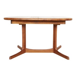 Mid-Century Modern Dining Table by Juul Kristensen for Glostrup, 1970s For Sale